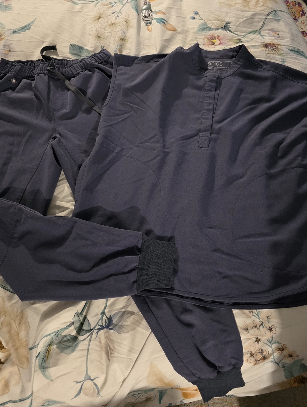FIGS Space Navy Technical Scrub Set